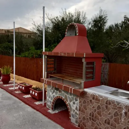 Just 100 Metres From Paliostafida Beach شقة أرغوستولي
